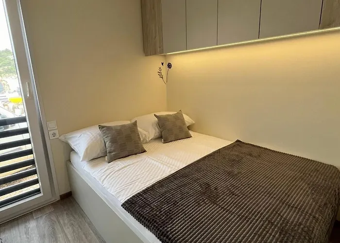 Two Bedroom Mobile With Terrace And Sea View 德拉格