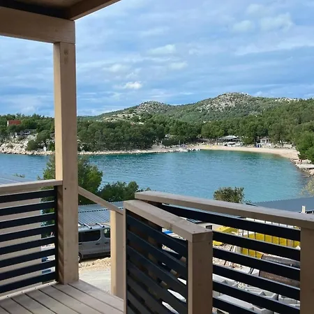度假居 Two Bedroom Mobile With Terrace And Sea View *